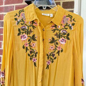 Anthropologie Meadow Rue Marla Floral-Embroidered Shirt Top Gold Button US 4